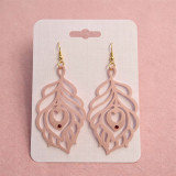 Boucles d’oreilles plume cœur en simili cuir – légères, sans nickel